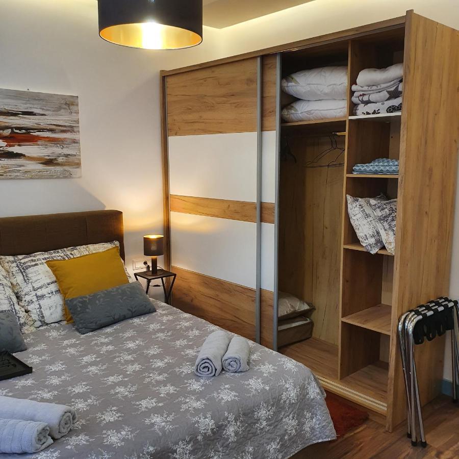 Jegmadar Apartman ديبريتْسين المظهر الخارجي الصورة