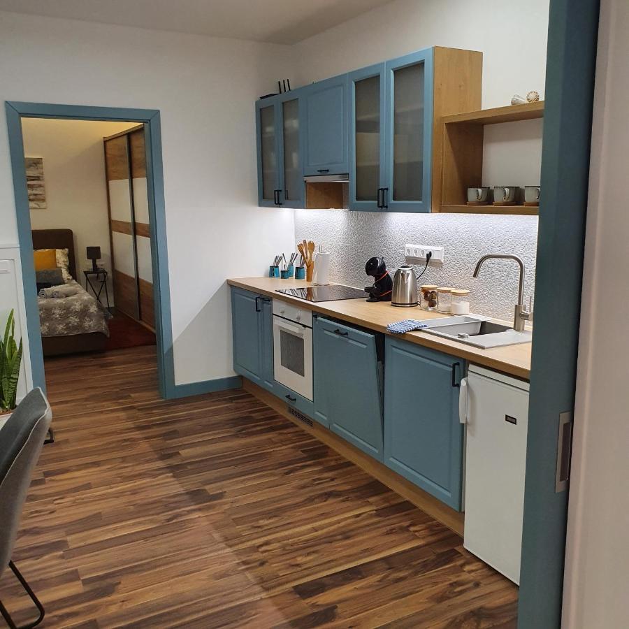 Jegmadar Apartman ديبريتْسين المظهر الخارجي الصورة